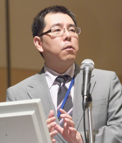 院長・理事長 青柳　哲